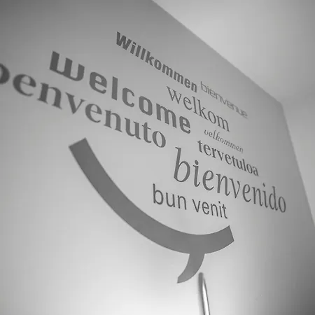 卡宝马约尔旅馆 4*