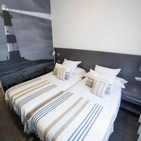 卡宝马约尔旅馆 4* 桑坦德