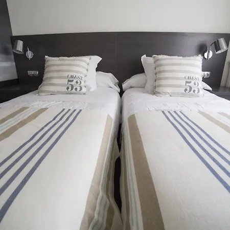 卡宝马约尔旅馆 4*