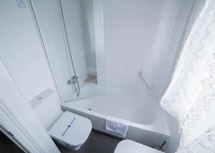 בית הארחה Cabo Mayor 4*