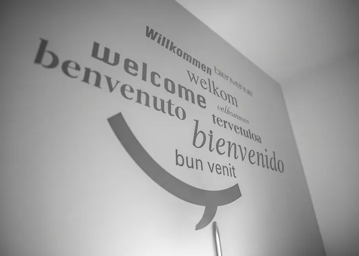 卡宝马约尔旅馆 4*