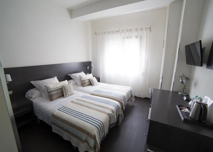 卡宝马约尔旅馆 桑坦德